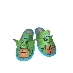 LEGO Star‎ Wars The Child Mandalorian Kids Slippers Size 2/3 Green Yoda Ears